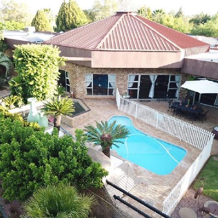 Leach Lodge Kuruman Eksteriør bilde