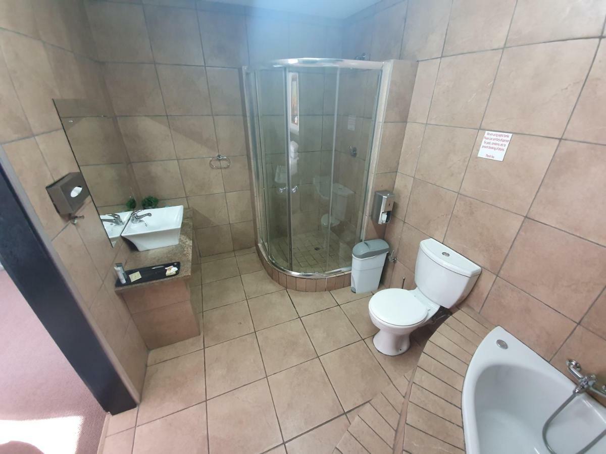 Leach Lodge Kuruman Eksteriør bilde