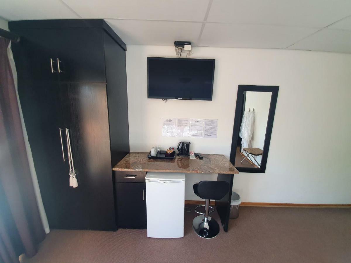 Leach Lodge Kuruman Eksteriør bilde