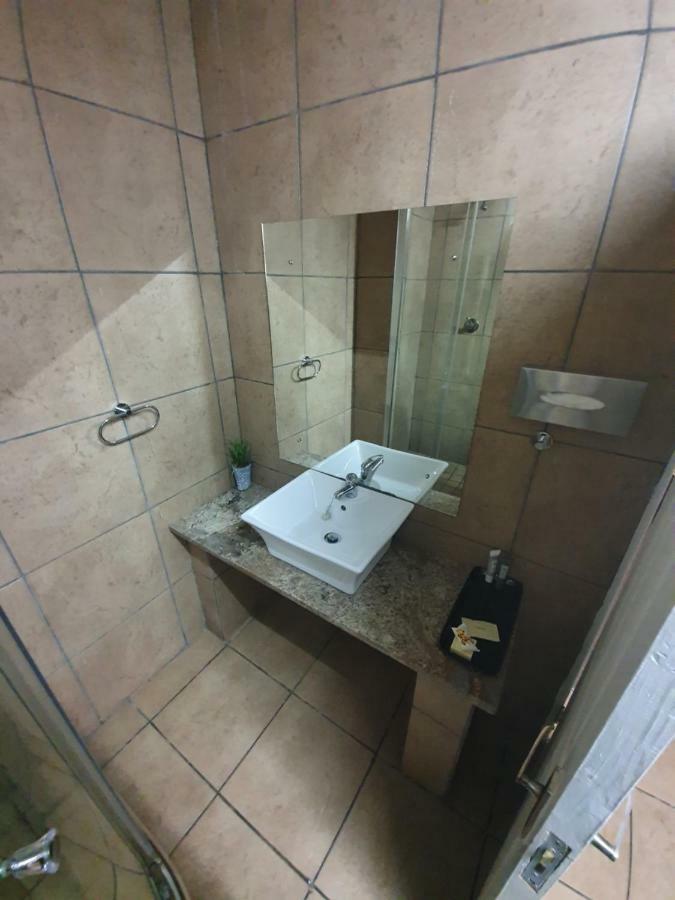 Leach Lodge Kuruman Eksteriør bilde