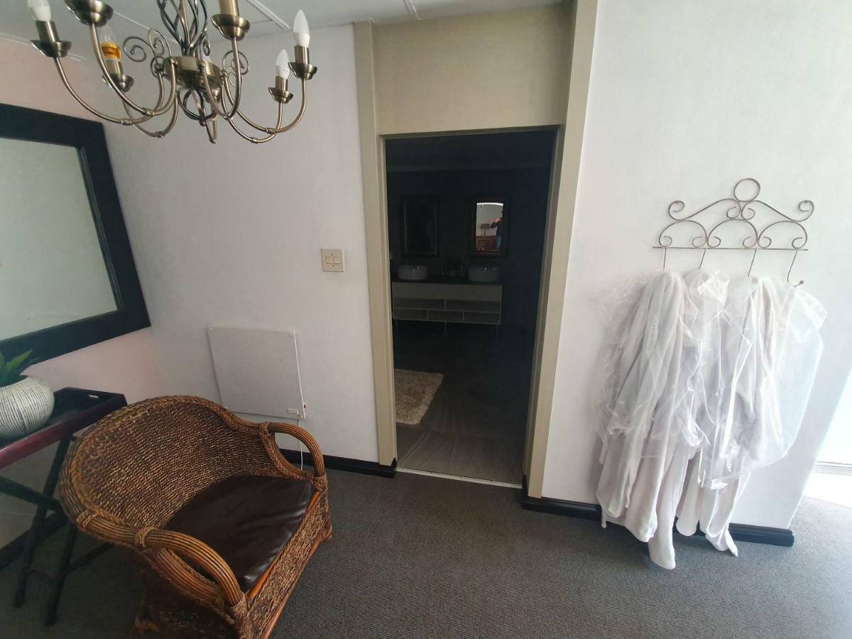 Leach Lodge Kuruman Eksteriør bilde