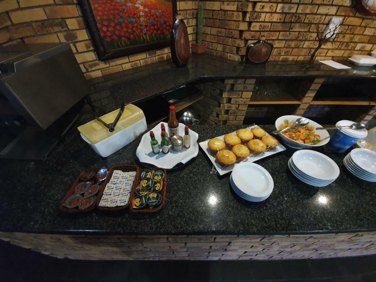 Leach Lodge Kuruman Eksteriør bilde