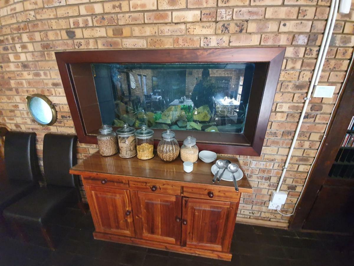 Leach Lodge Kuruman Eksteriør bilde